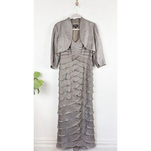 Adrianna Papell Occasions Shutter Pleated Formal Maxi Dress Sz 10